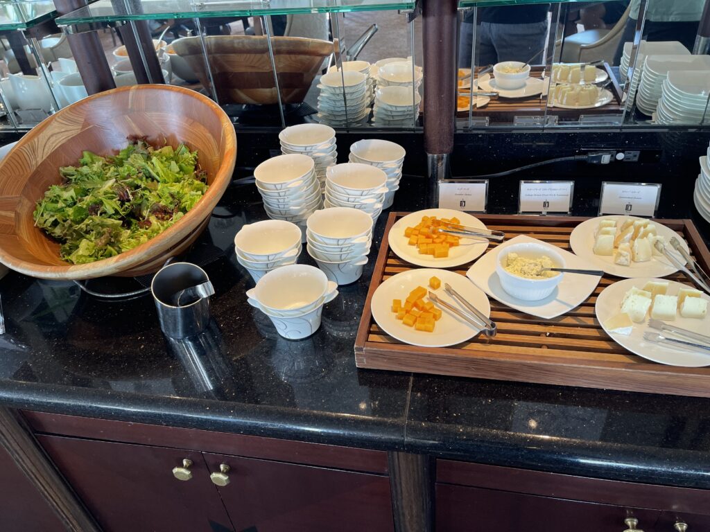 名古屋マリオットアソシアホテル・エリートメンバーラウンジ・朝食のフードの写真