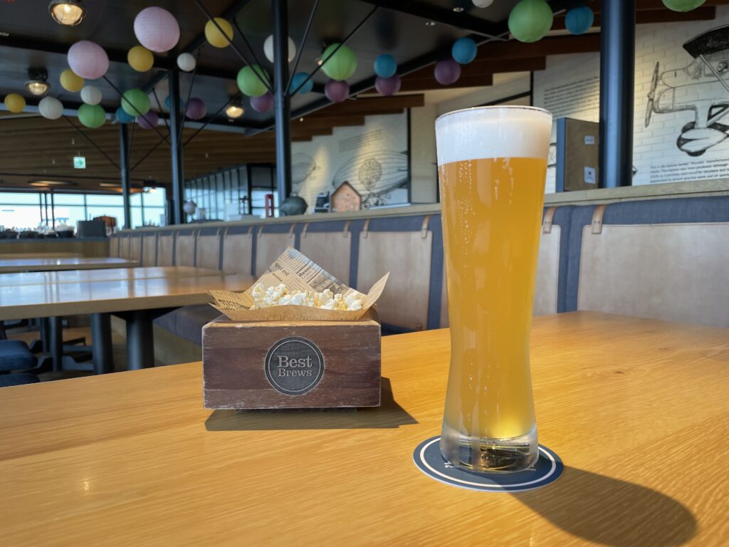 フォーポイントバイシェラトン名古屋中部国際空港のレストラン「Evolution」のビール