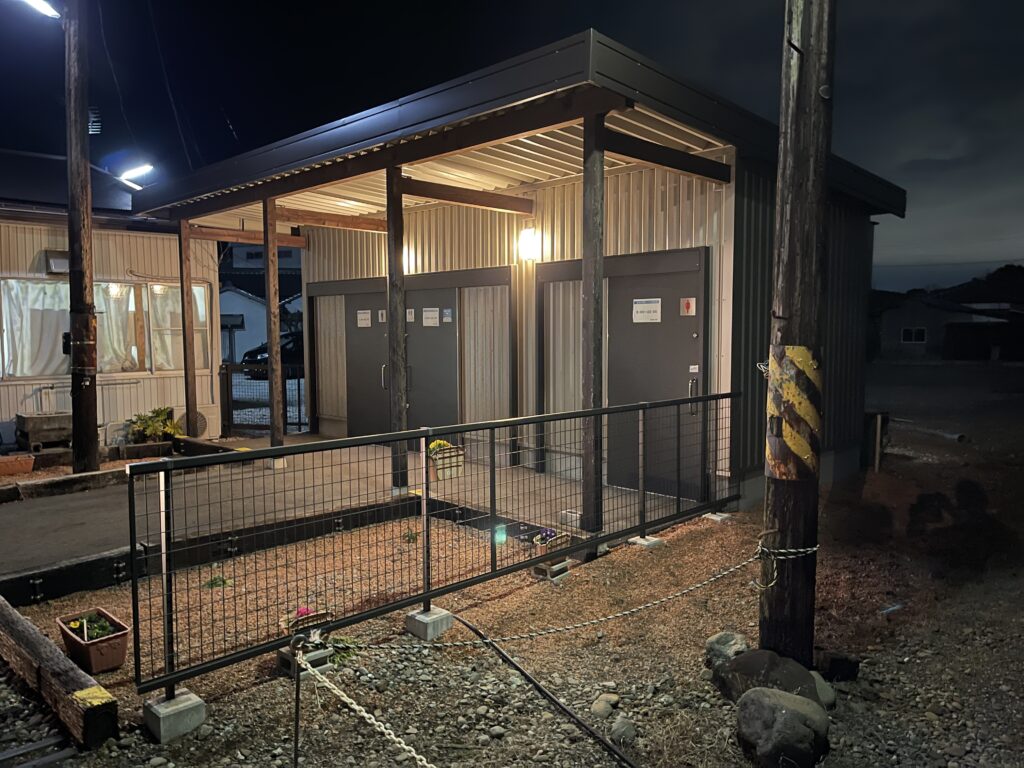 岳南江尾駅のトイレ